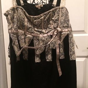 Women's top size large black lace