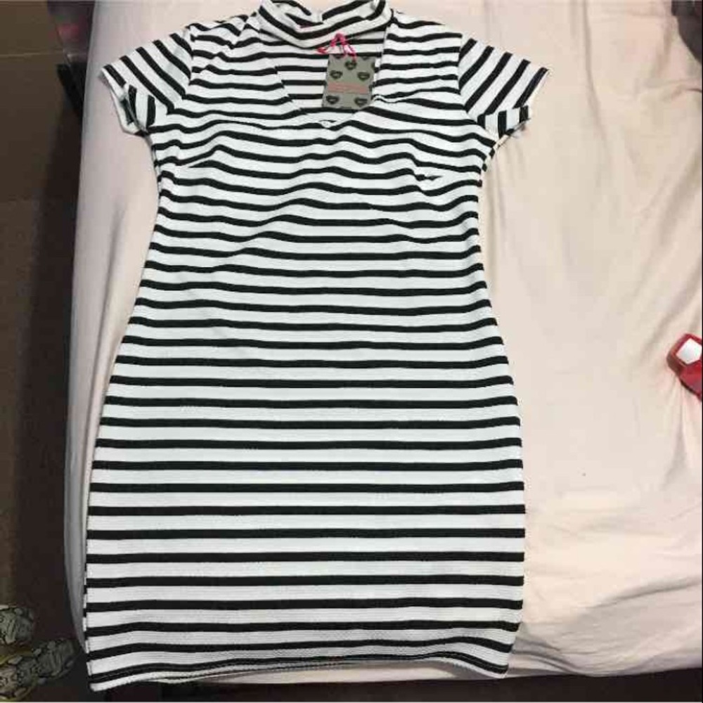 Boohoo striped choker bodycon dress