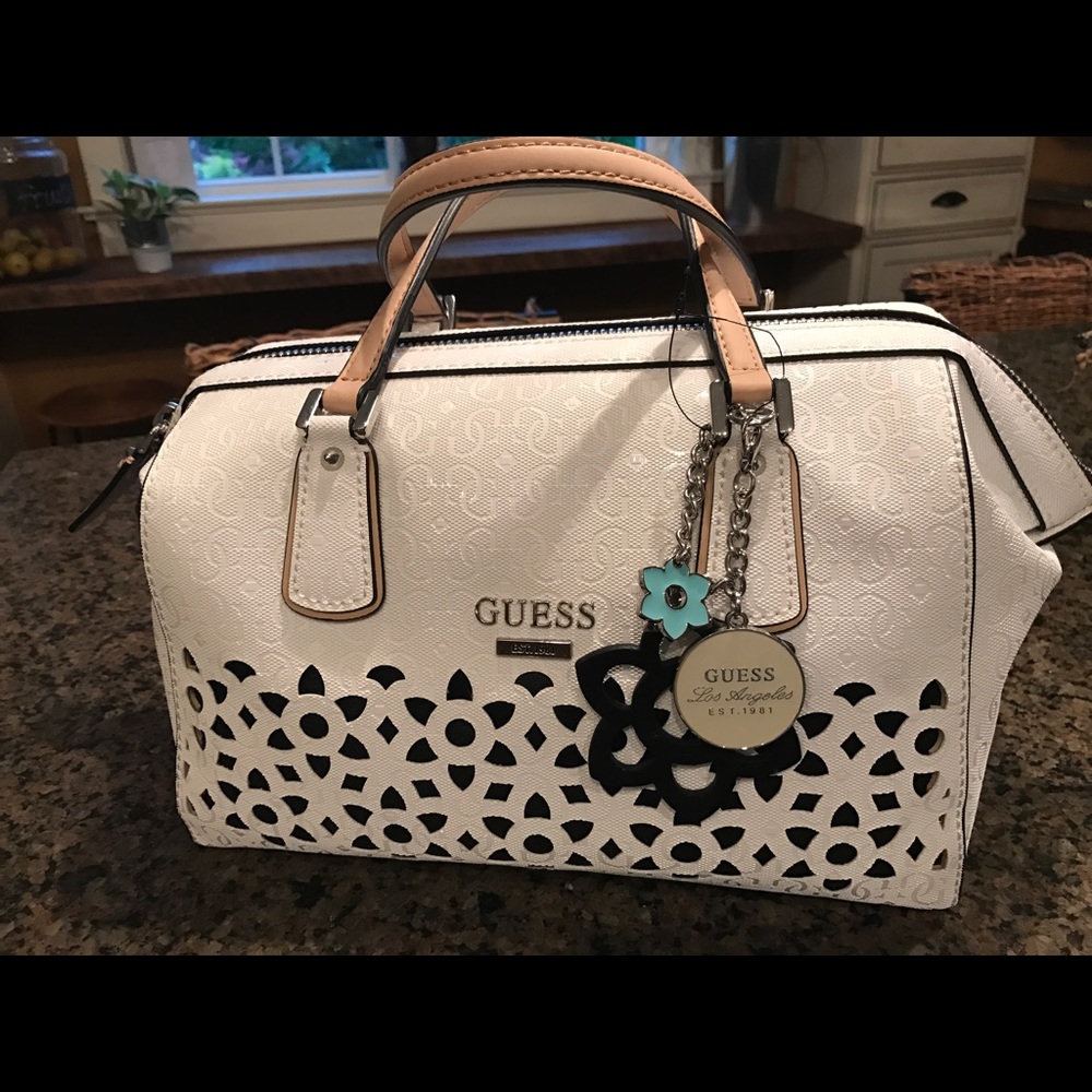 Handbag / Purse by "GUESS"