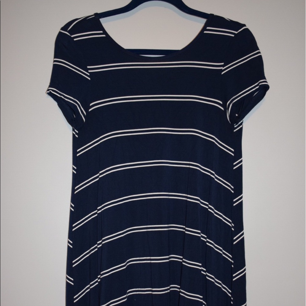 Low back striped tshirt dress