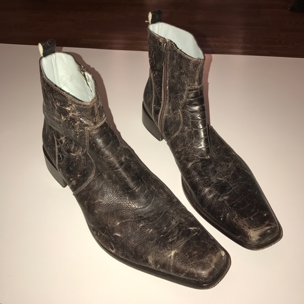 Kenneth Cole Boots