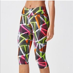 Fabletics Salar Crop