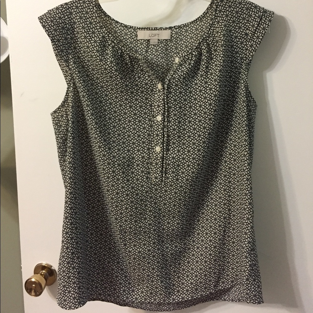 Patterned LOFT top
