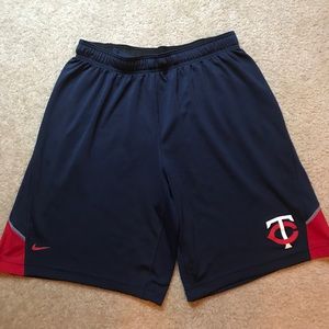 Nike Minnesota Twins shorts