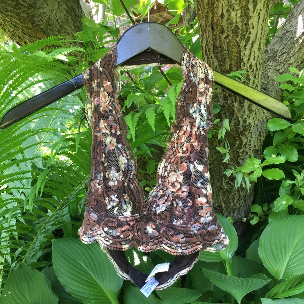 lace halter bralette 🌱