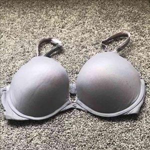 Victoria's Secret body by Victoria push-up bra