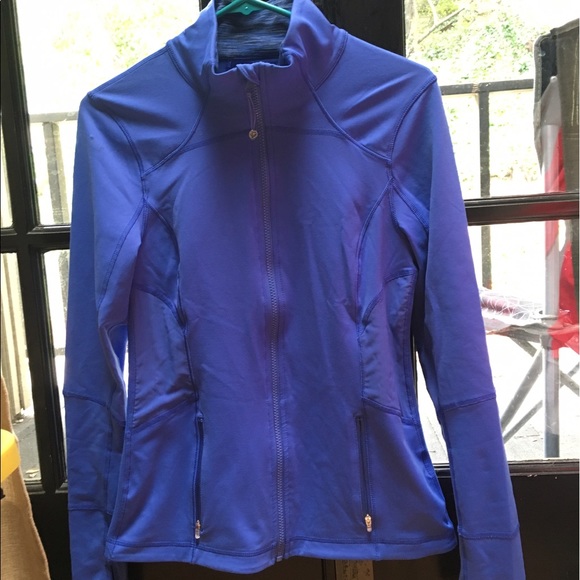 Running jacket - Picture 2 of 3