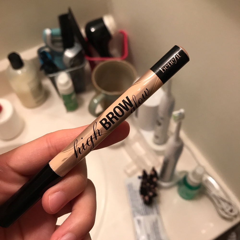 Benefit cosmetics high brow pencil