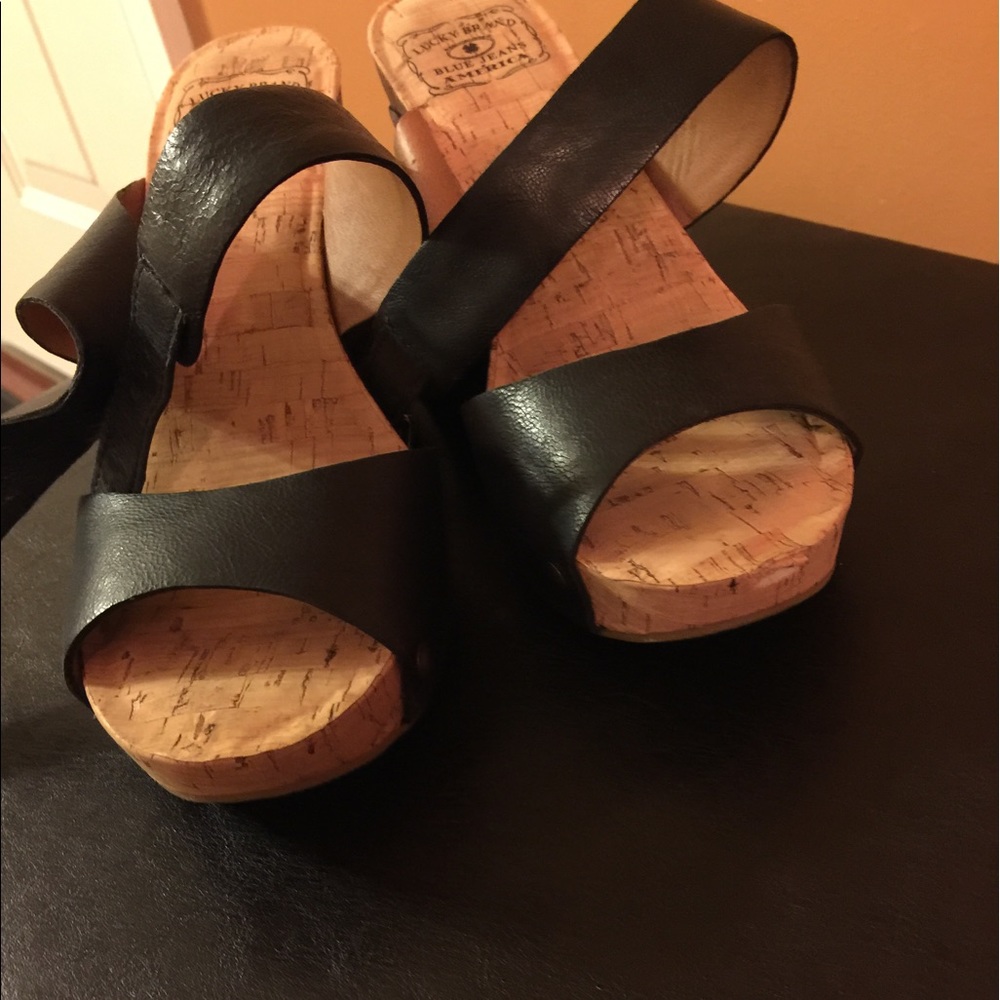 Lucky brand sandals