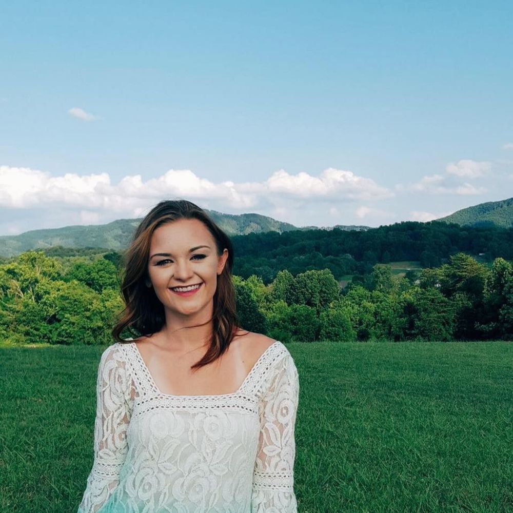 Meet your Posher, Haley