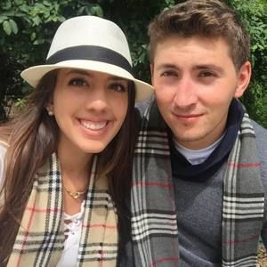 Meet your Posher, Darbi