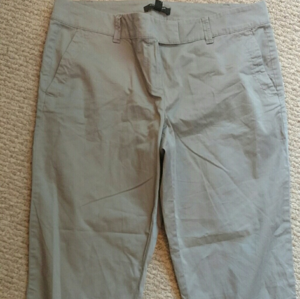 Ann Taylor Grey Capri Pants