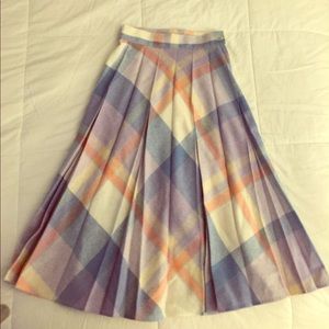 Vintage Plaid Pleated Skirt