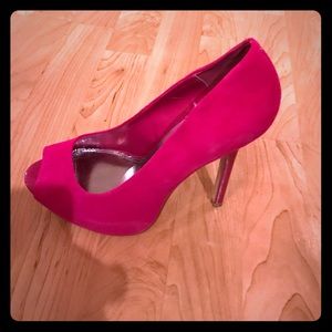 Hot pink pumps