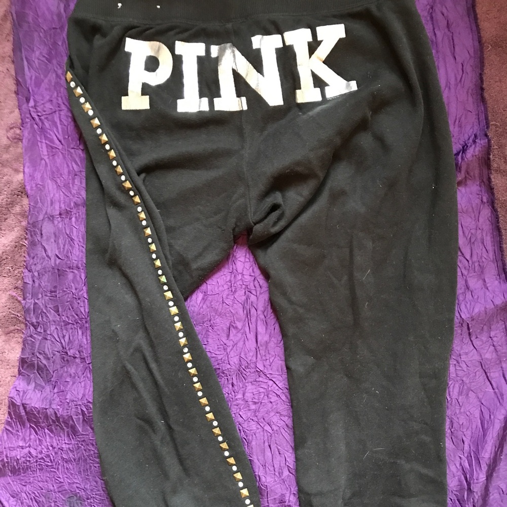 Black Capri sweatpants