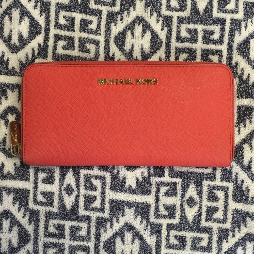 Michael Kors wallet