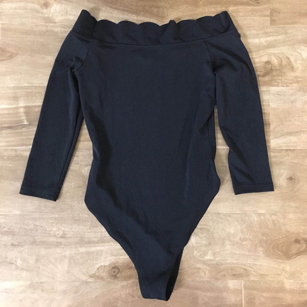 Scalloped bodycon