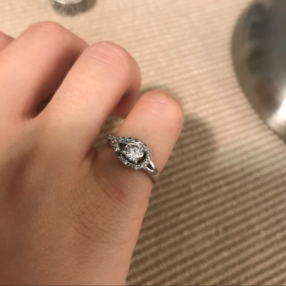 Silver Ring - Picture 2 of 5