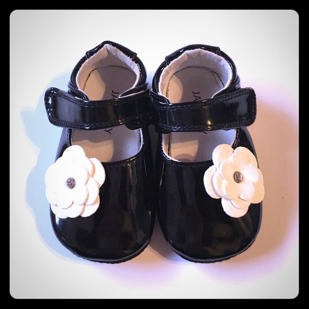 Jack and Lily Black Mary Jane Mocs