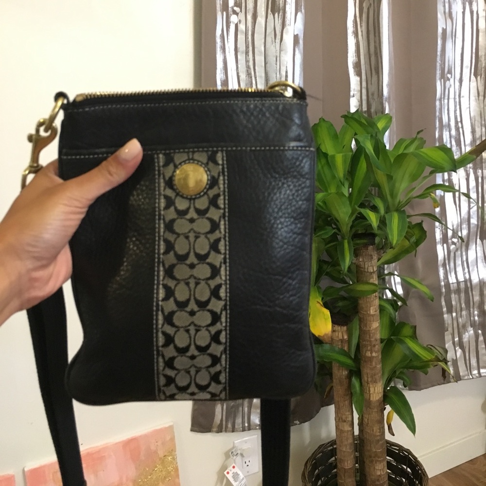 Coach crossbody