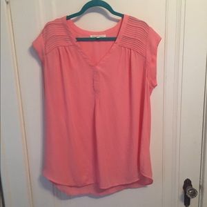 Beautiful Peachy Coral Top