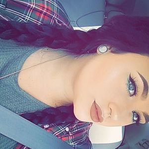 Meet your Posher, Bryn