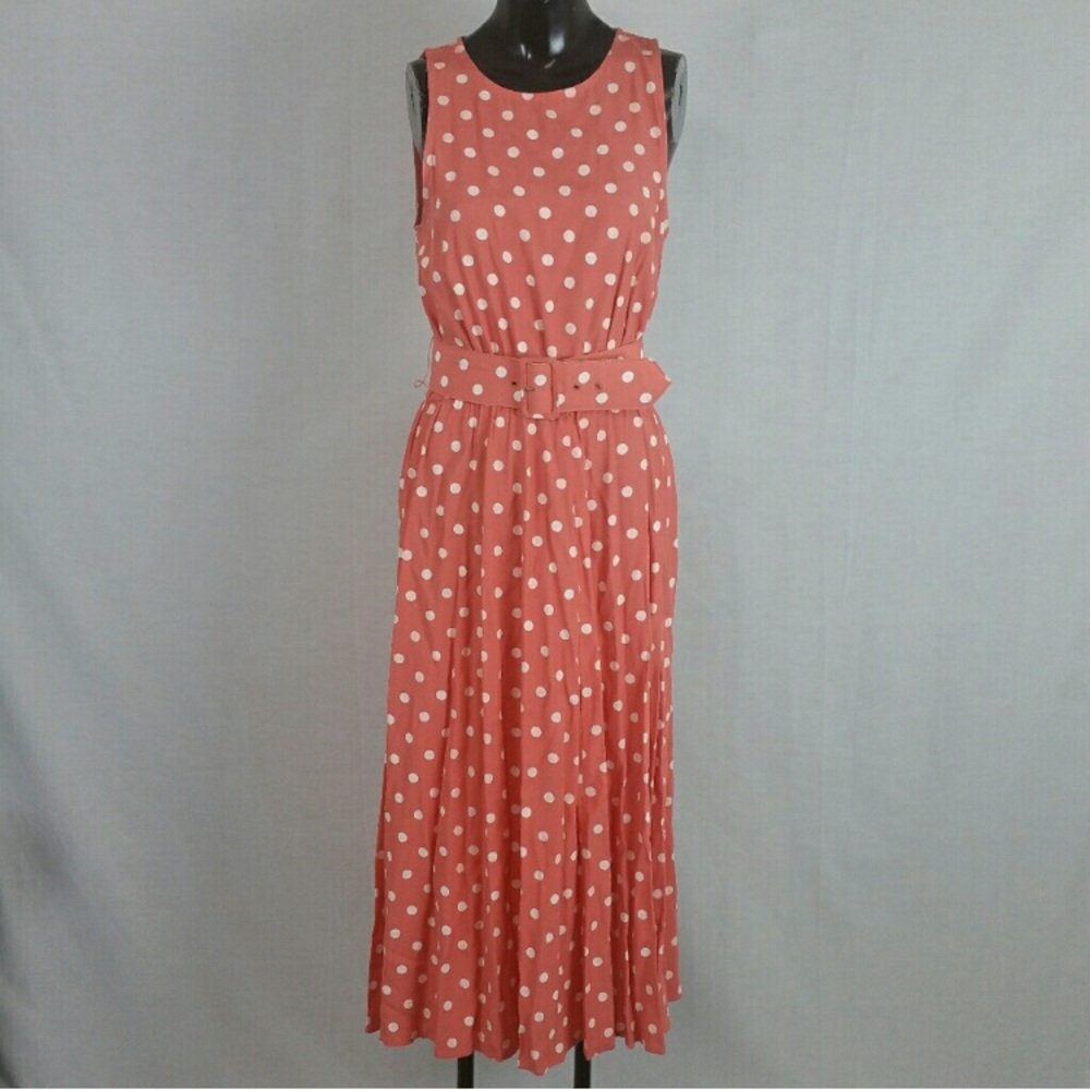 ❤️FLASH SALE❤️ Vintage Pink Polka Dot Belt Dress