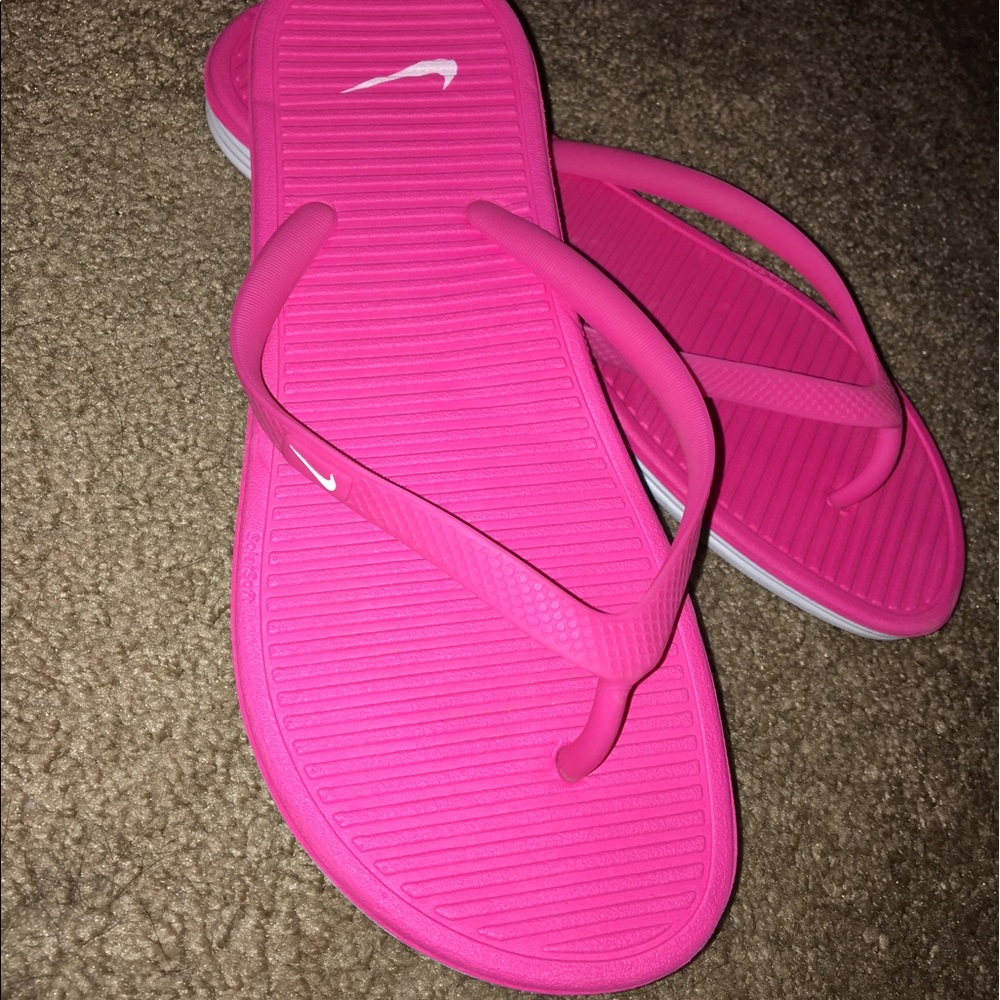 Nike Flip Flops