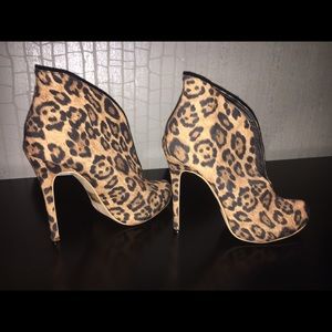Leopard booties