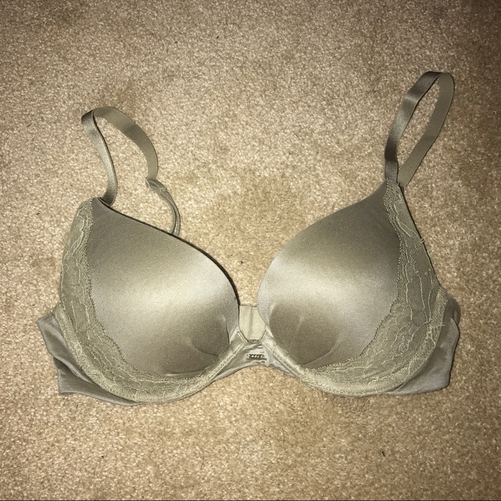Victoria's Secret Push Up Bra