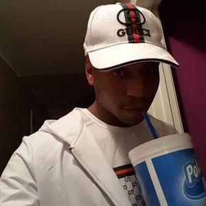 Meet your Posher, Ray