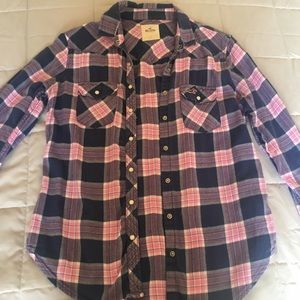 HOLLISTER PINK AND BLUE PLAID FLANNEL!