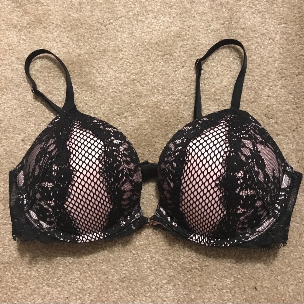 Victoria's Secret Bombshell Plunge Bra