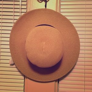 Straw hat