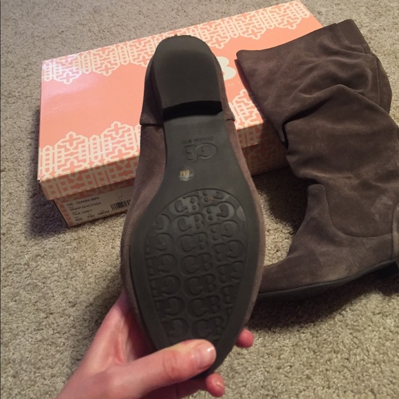 Gianni Bini suede boots - Picture 3 of 4