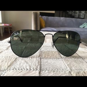 Authentic ray ban aviators !!