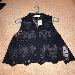 Sheer scalloped end crop top in navy