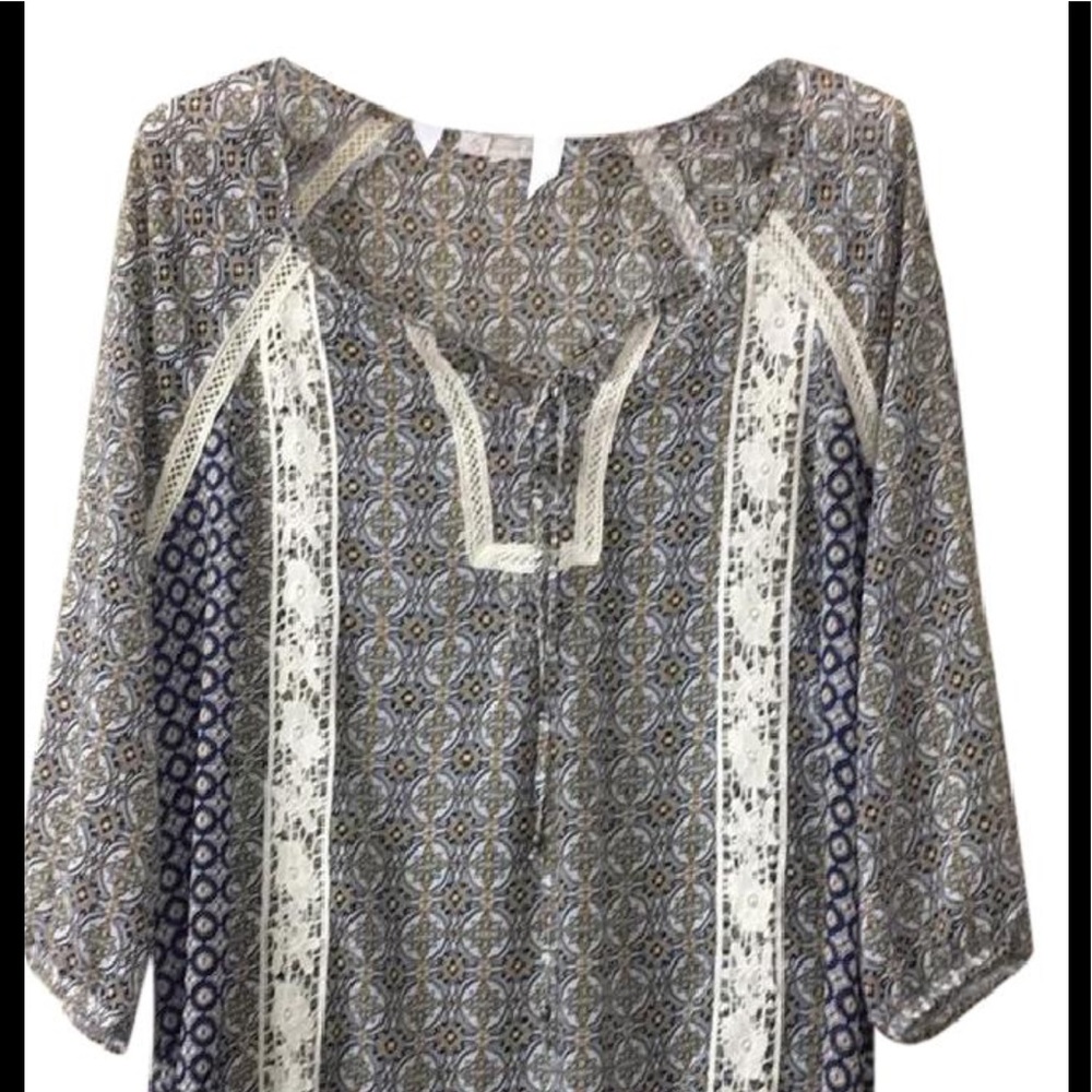 Dress Barn Blouse. Size 16 or XL