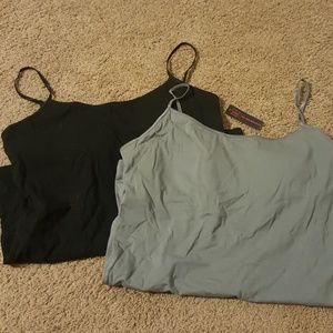 Set of 2 cami tank tops