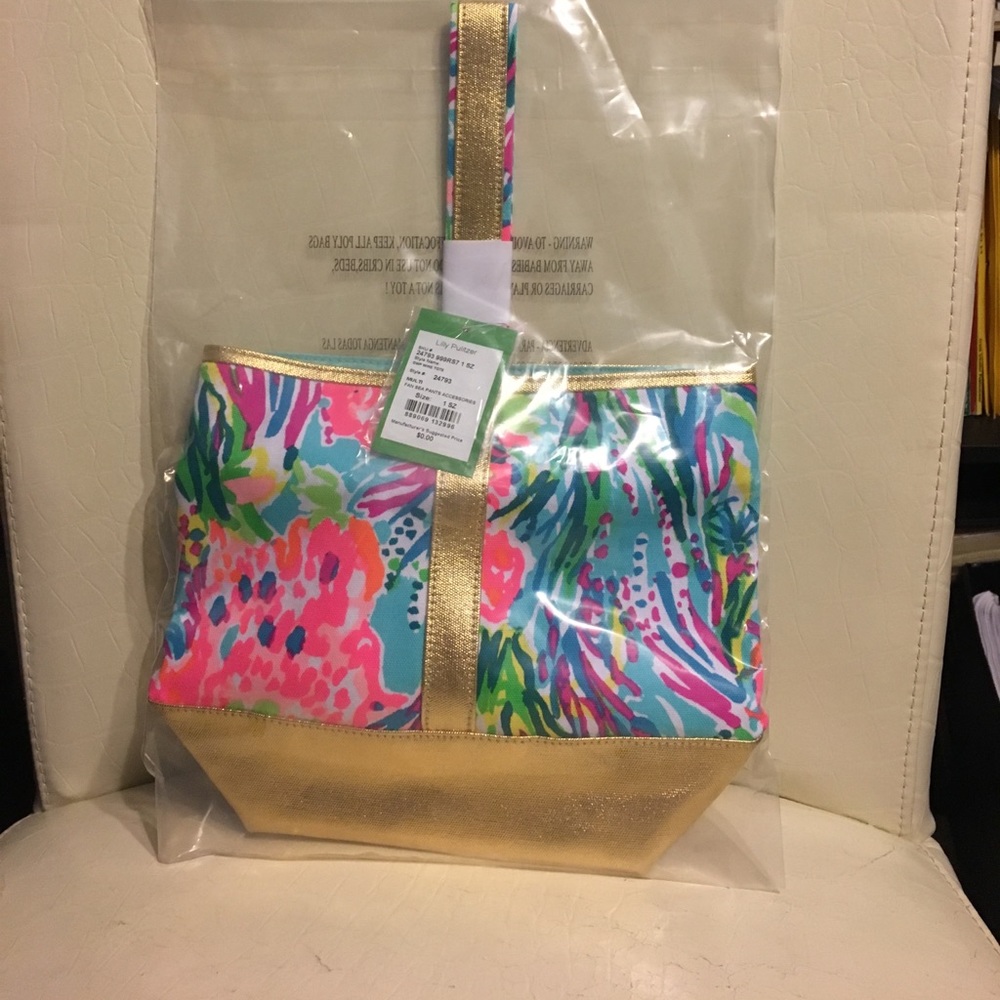 Lilly Pulitzer fan sea pants wine tote
