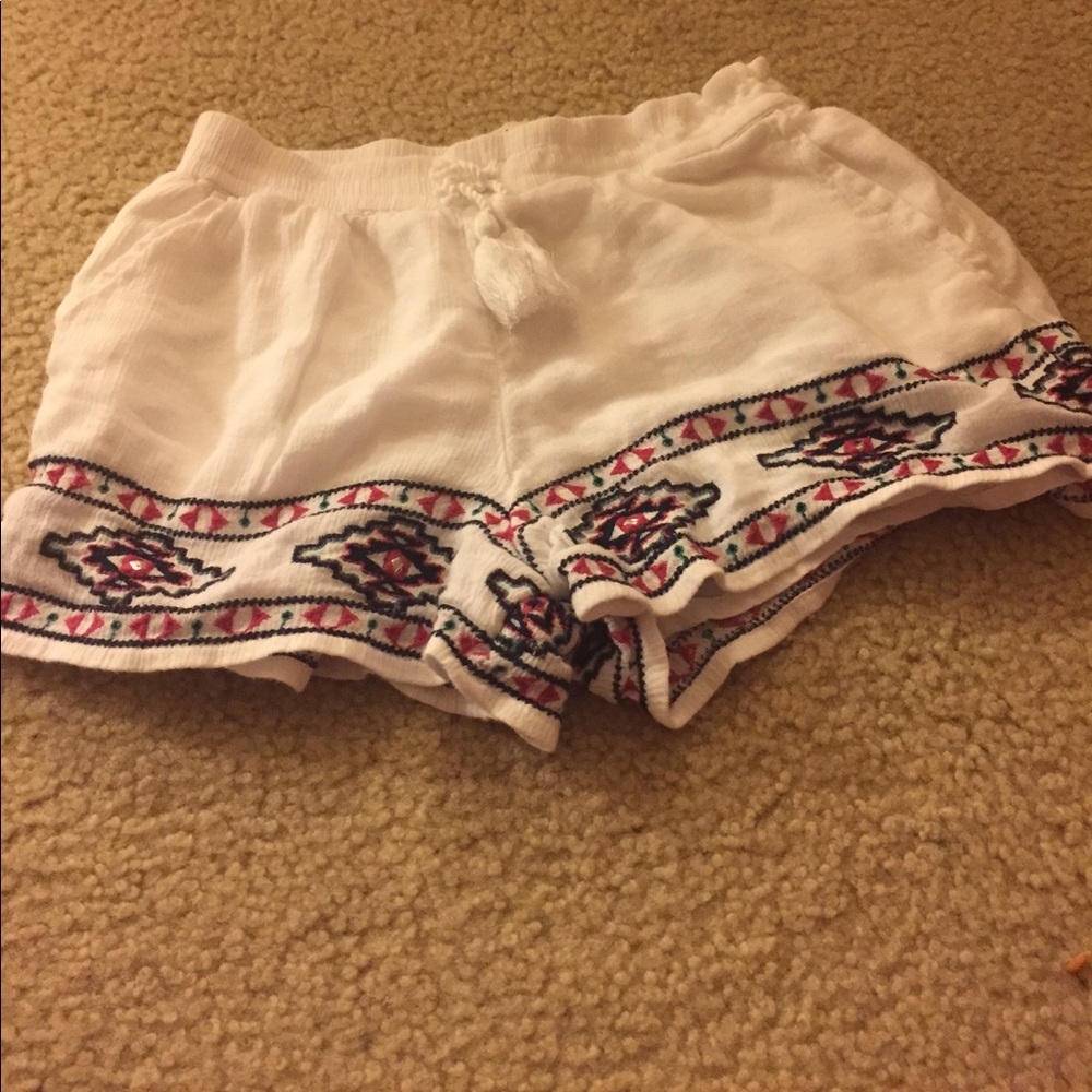Embroidered shorts