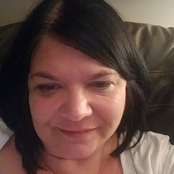 Meet your Posher, Deanne - Picture 1 of 1