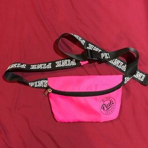 VS PINK FANNY PACK