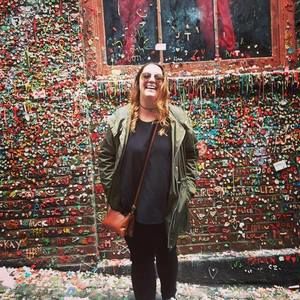 Meet your Posher, Megan