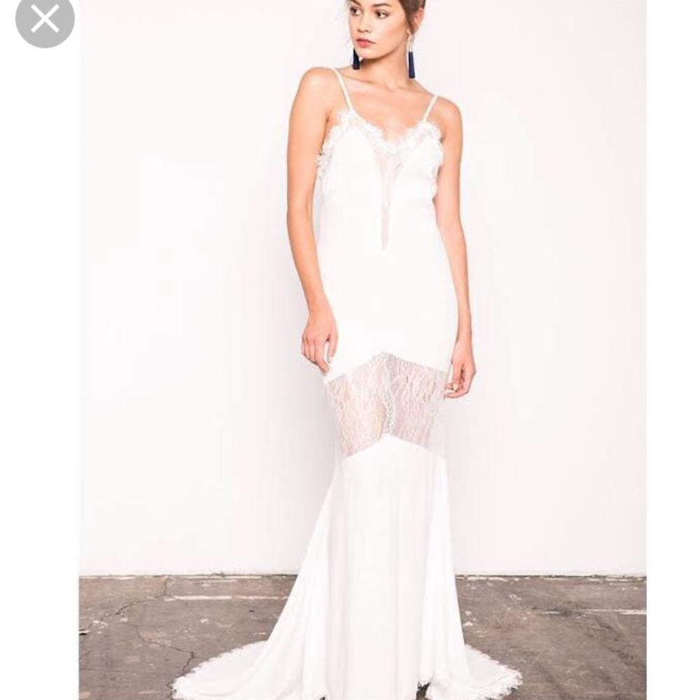 Stone Cold Fox Edwin Gown