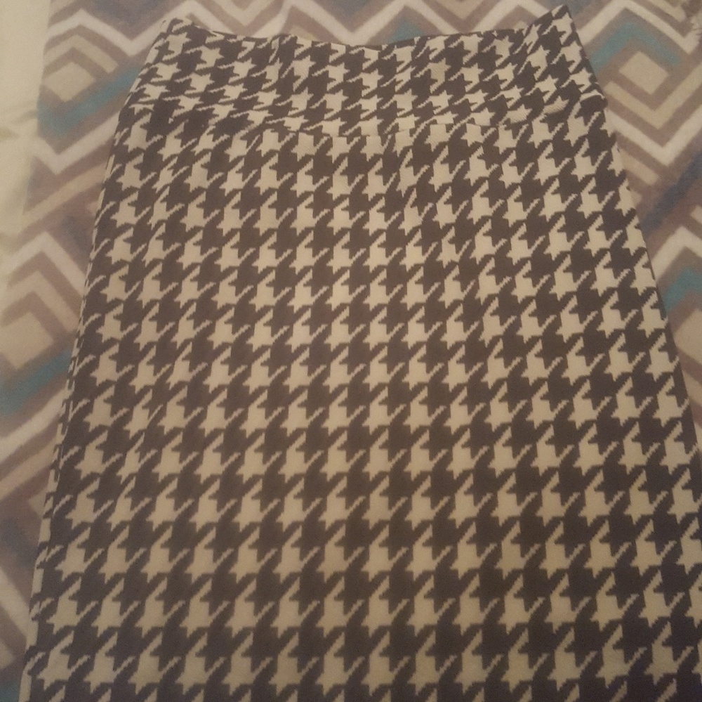 Lularoe Cassie Skirt