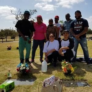 Meet your Posher, Cynthia