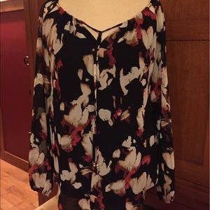 Light weight long sleeved blouse