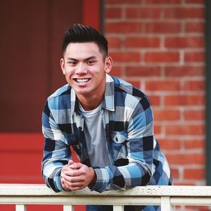 Meet your Posher, Phillip