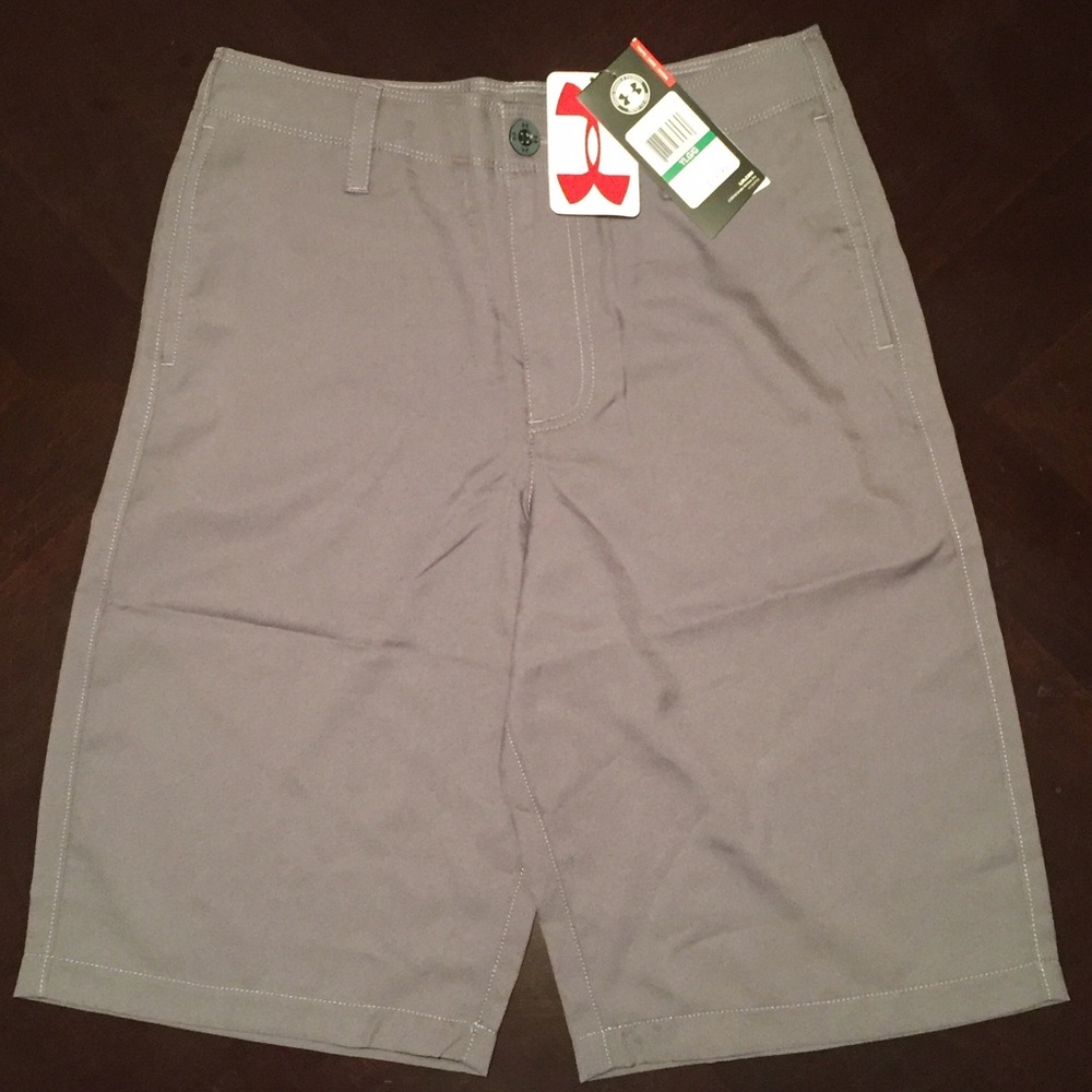 Under Armour Grey khaki shorts